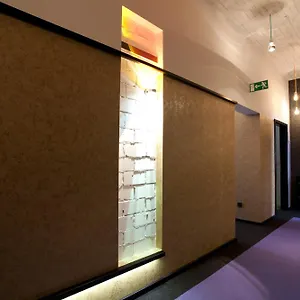 3* فندق Cristall - Frankfurt